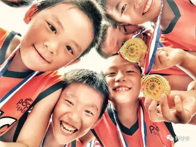 制定激励性的篮球训练目标和奖励机制_1